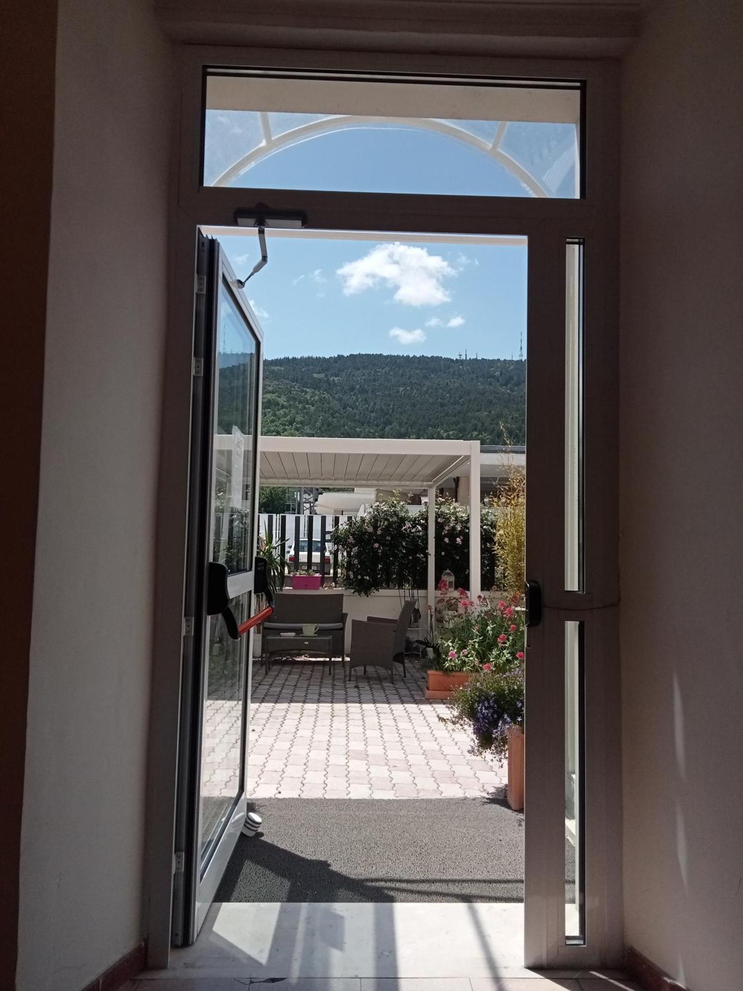 ל'אקווילה Hotel Porta Rivera מראה חיצוני תמונה